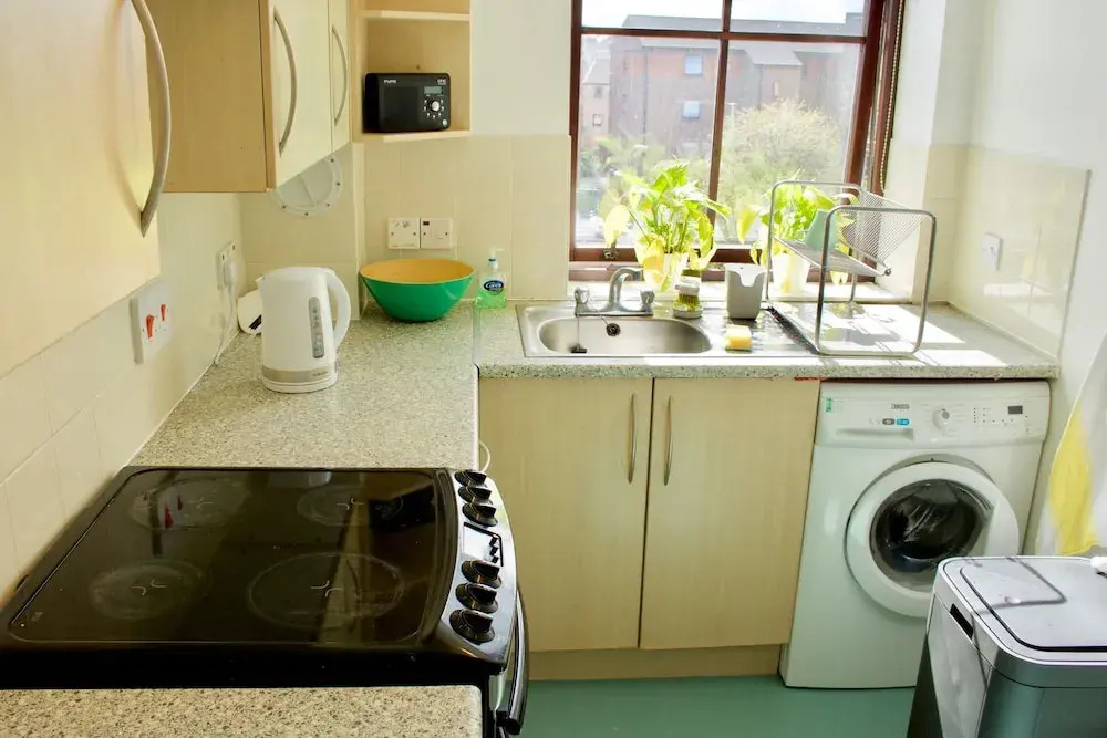 Spacious 2 Bedroom Flat
