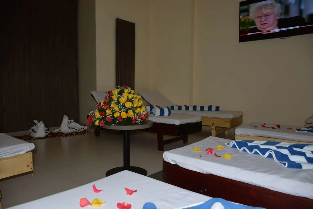 Azzeman Hotel