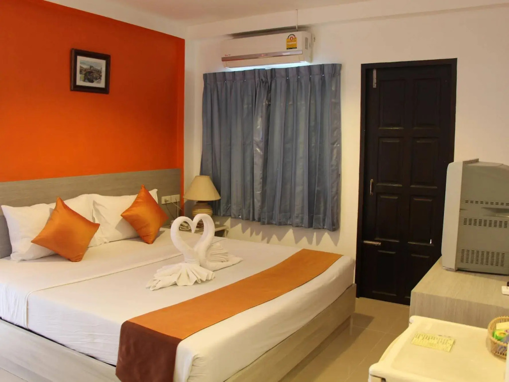 Twin Hotel