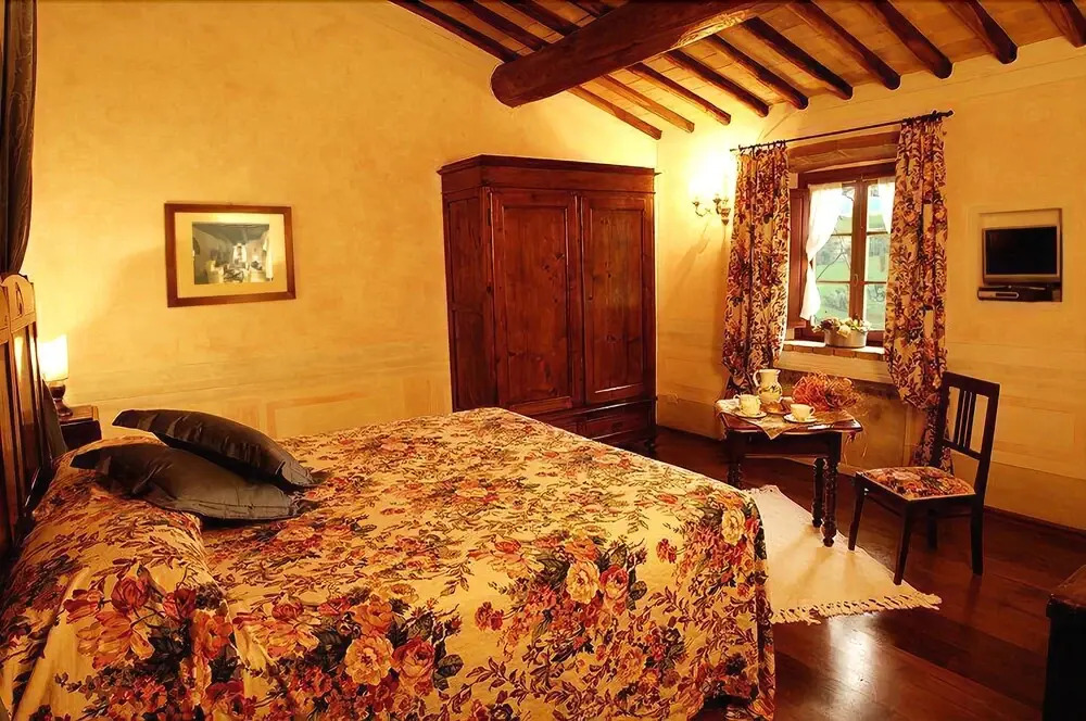 Villa Petrognano by PosarelliVillas
