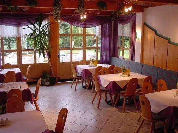 Pension Siegelbrunn B&B