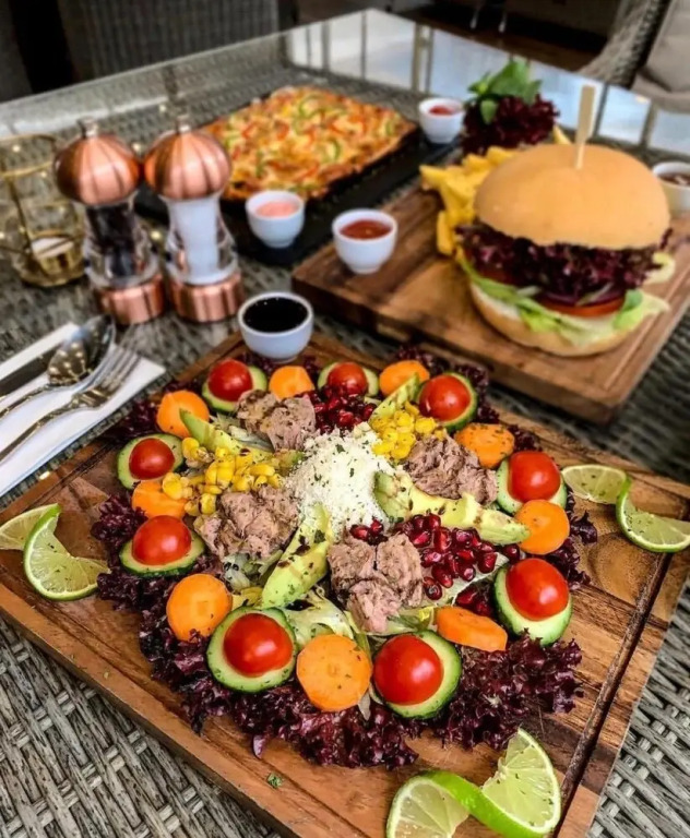 Tourian Lounge Hotel