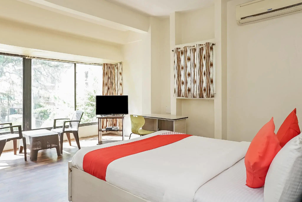 OYO 23292 Corporate Comfort Service Apartment