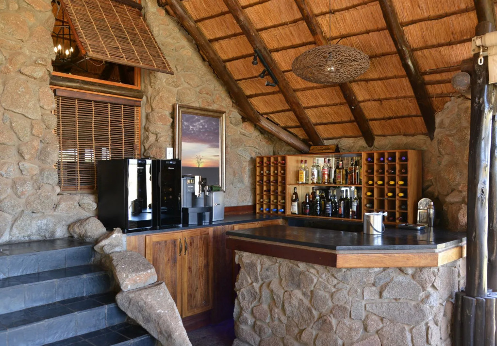 Tshukudu Bush Lodge