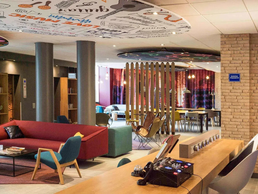 B&B HOTEL Reims Centre Erlon