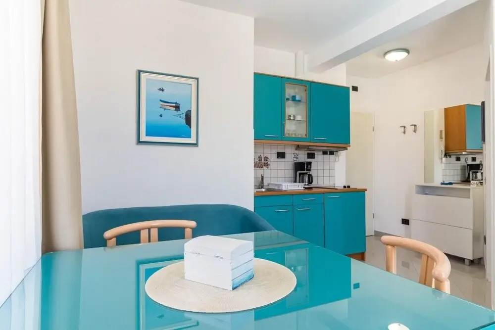 Fimi- With Swimming Pool - A1 Blue