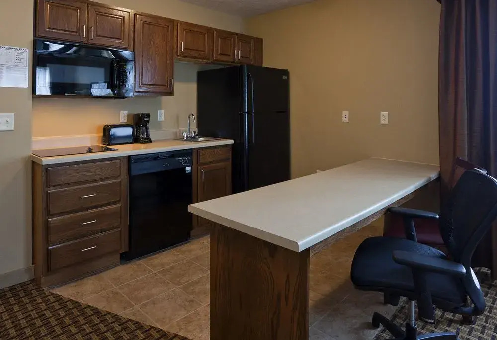 GrandStay Inn & Suites of Luverne