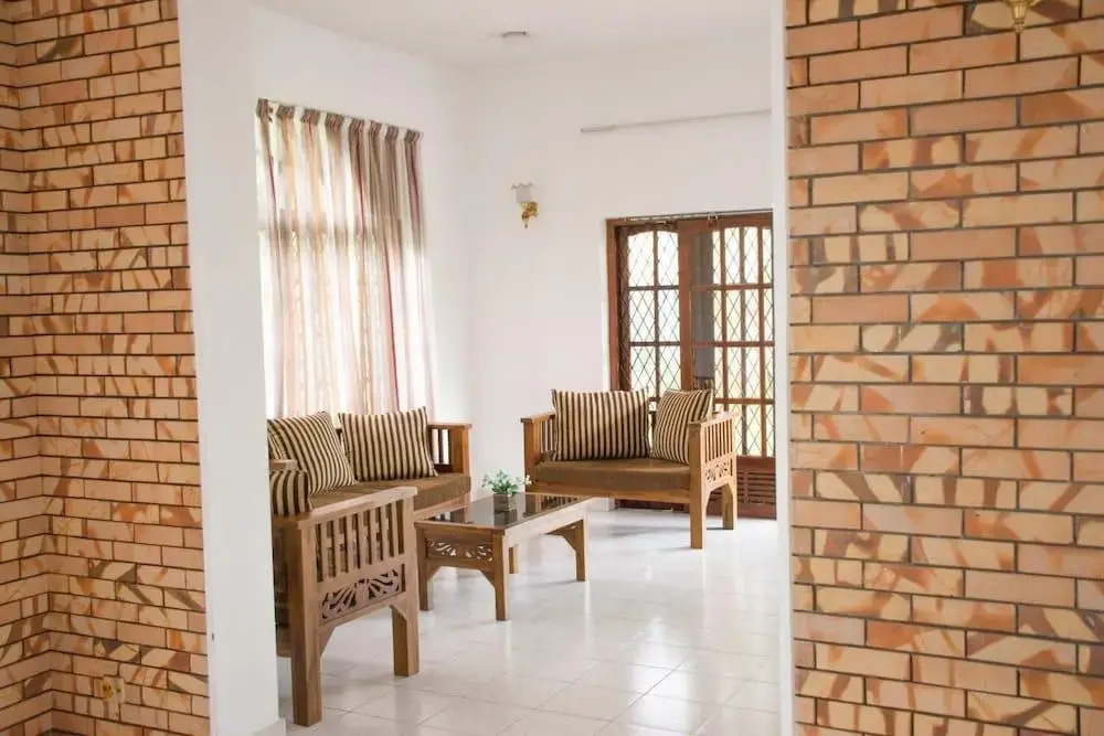 Kandyan Glory