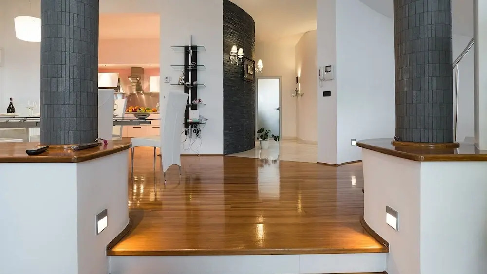 5Bed Villa-Sleeps 10- Pool Parking Near the Sea