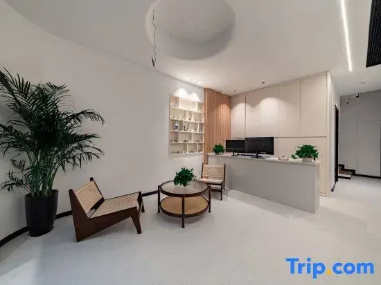 Youjian · Old Factory Boutique Stay (Taoxichuan Cultural and Creative Street)