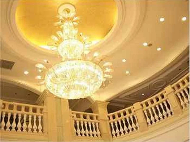 Vienna International Hotel (Shenzhen Shuanglong Subway Station)