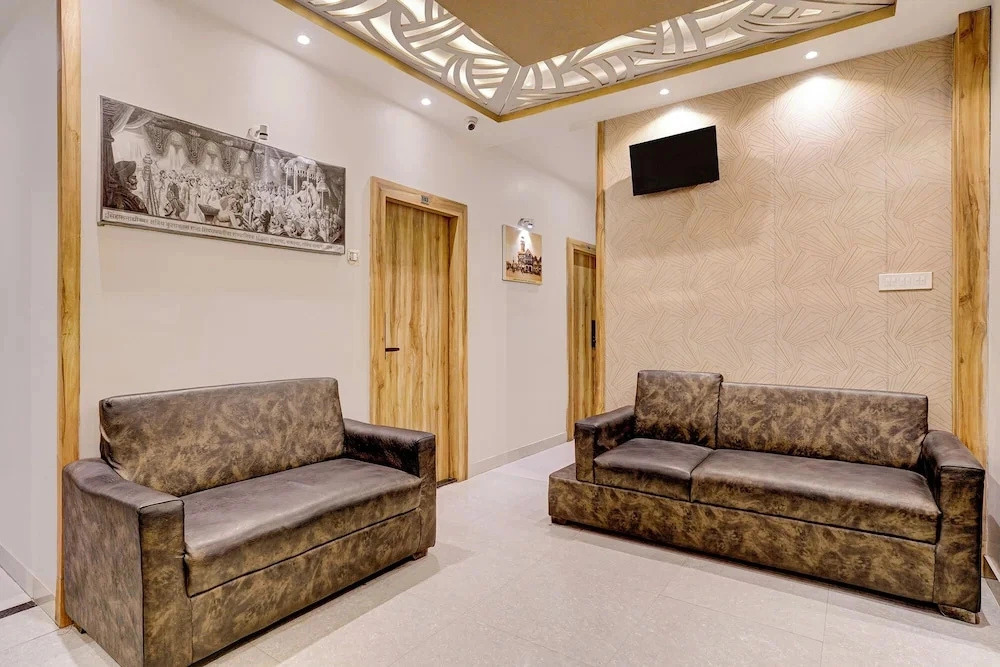 FabHotel Suncity I