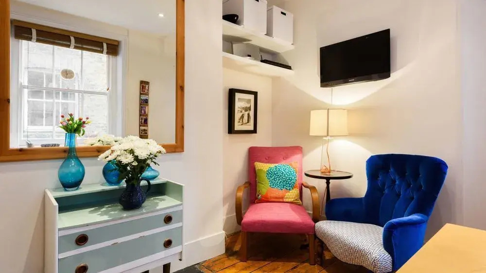 Urban Central London 2BR with Roof Terrace!