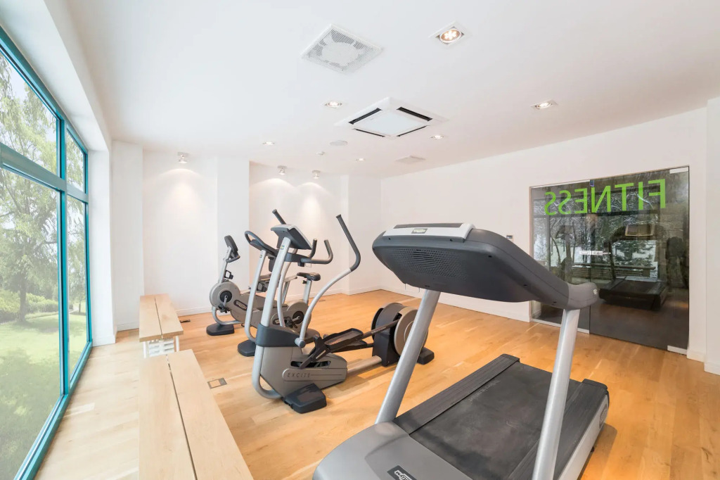 Villa Park Med. & SPA