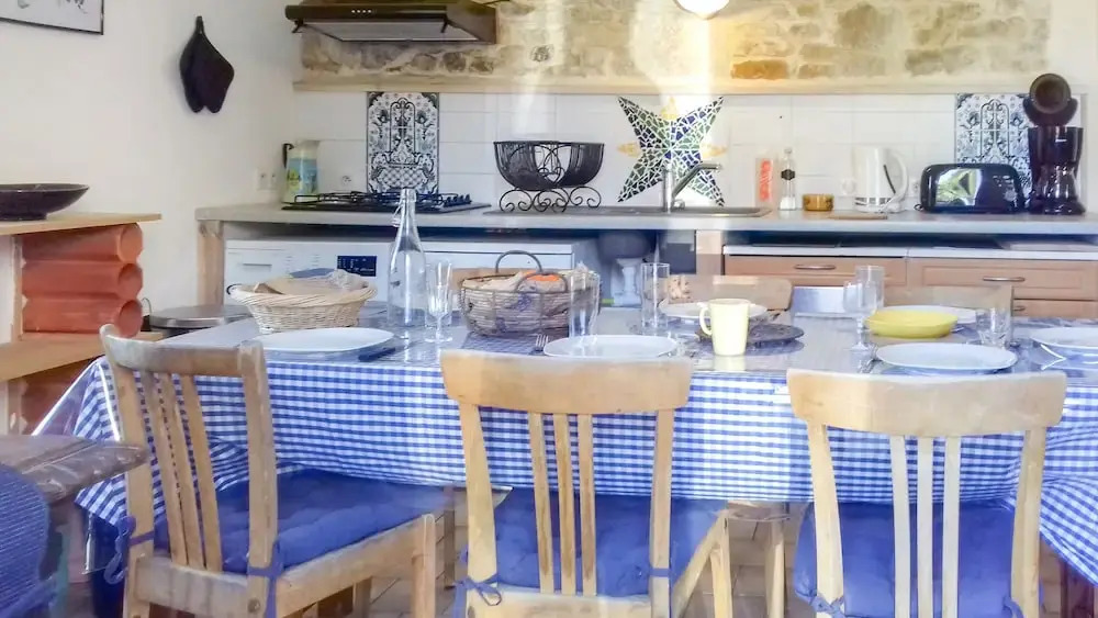 Maison Atypique Avec Jardin et Proximité mer