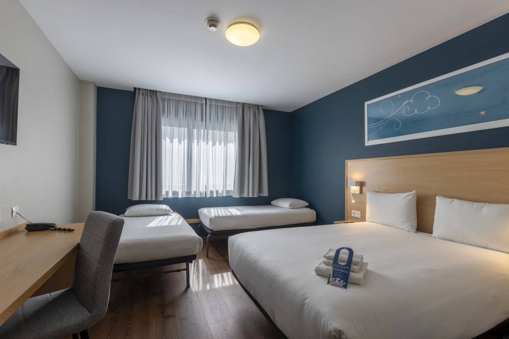 Travelodge Madrid Arturo Soria