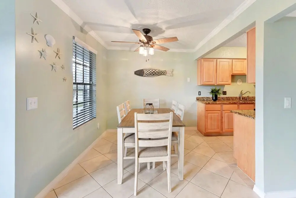 Seaside Villas 18