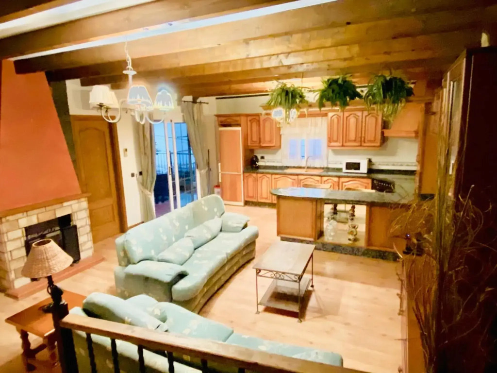 Tasteful holiday home in Adeje with hot tub