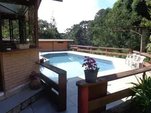 Pousada Um Lugar de Mato Verde