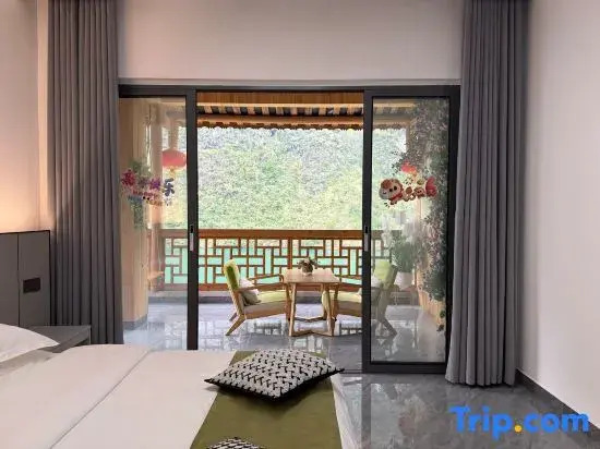 Shiyue Shiqi Homestay