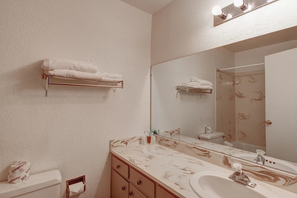 Desert Hot Springs Spa Hotel