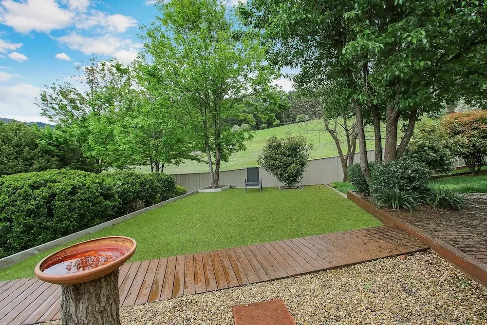 Alpine Vista - Short walk to town centre