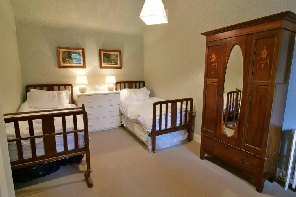 Chesthill House and Estate, Glen Lyon