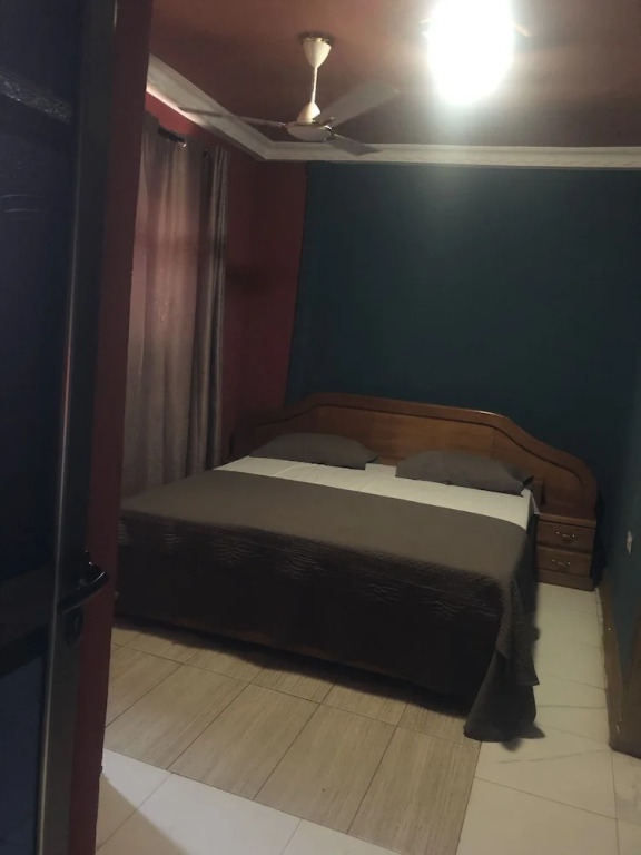 Riklyn Hotel
