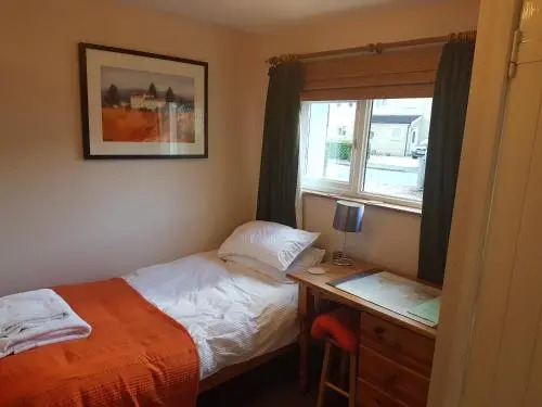 The Lily Pad apartment & Wrens Nest studio