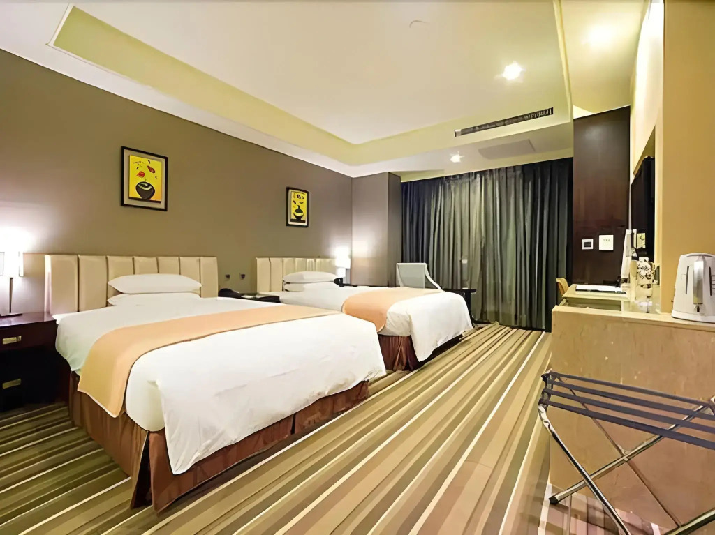 Urban Hotel 33