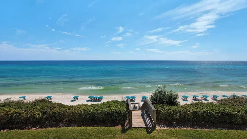 Beachfront Townhome in Seacrest + Free Tickets: Bikes, Dolphin Cruise & More!