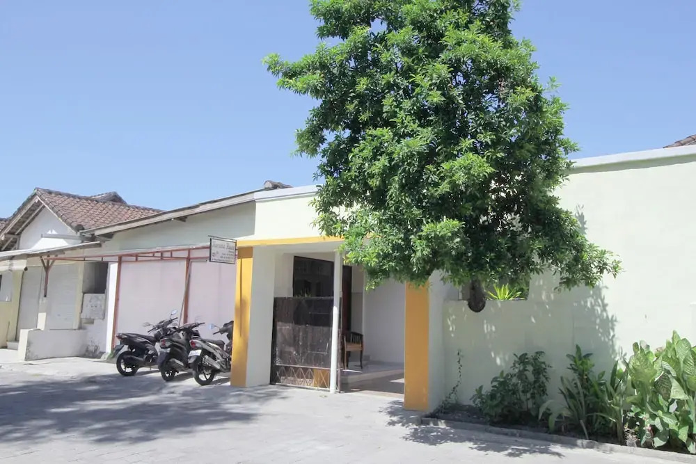 Airy Raya Kuta Gang Sehati 2 Bali