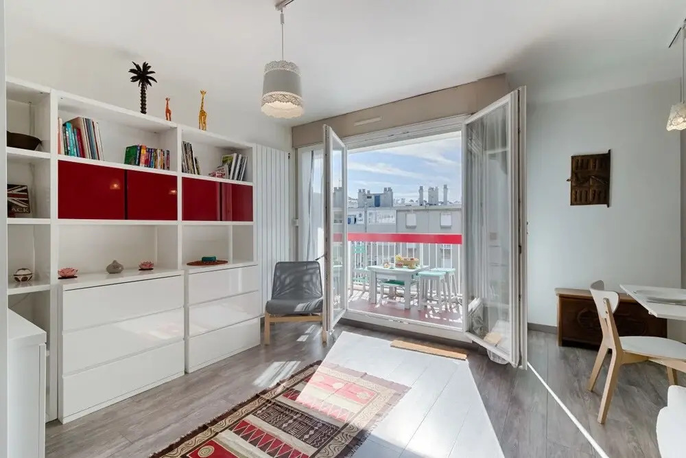 Three-roomed With Terrace & Garage - 7th Heart