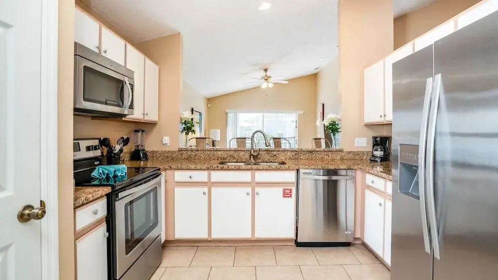 Hampton Lakes - Lovely 3bd/2ba Pool Home 3hl905