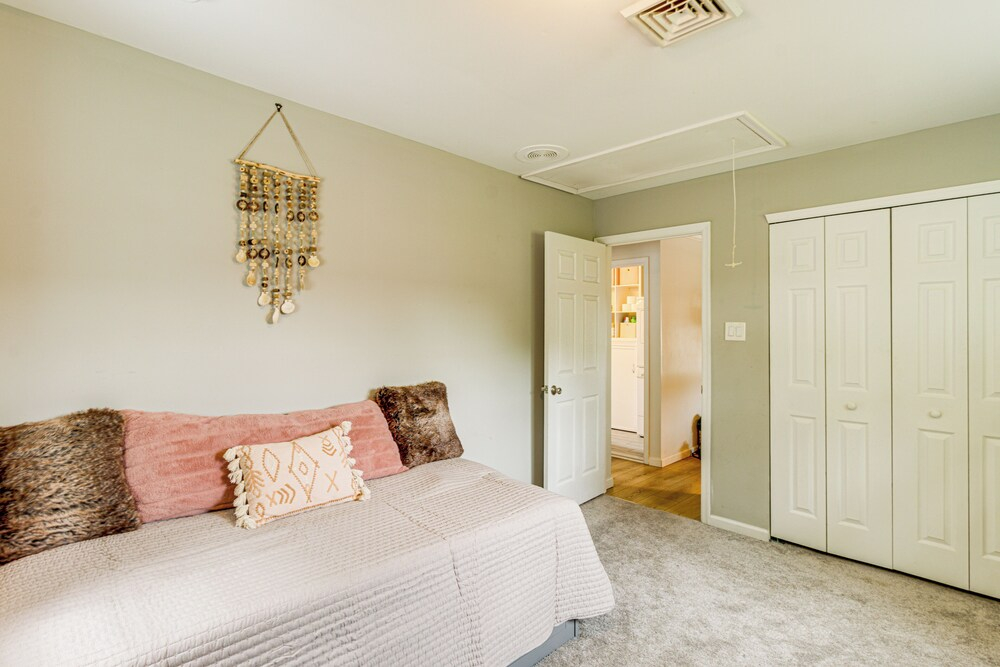 Near Dog Beach: Somers Point Escape w/ Large Yard!