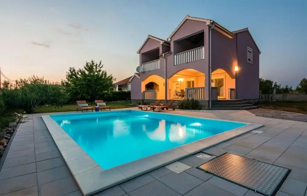 Stunning Home in Benkovac With Wifi, 3 Bedrooms and Outdoor Swimming Pool