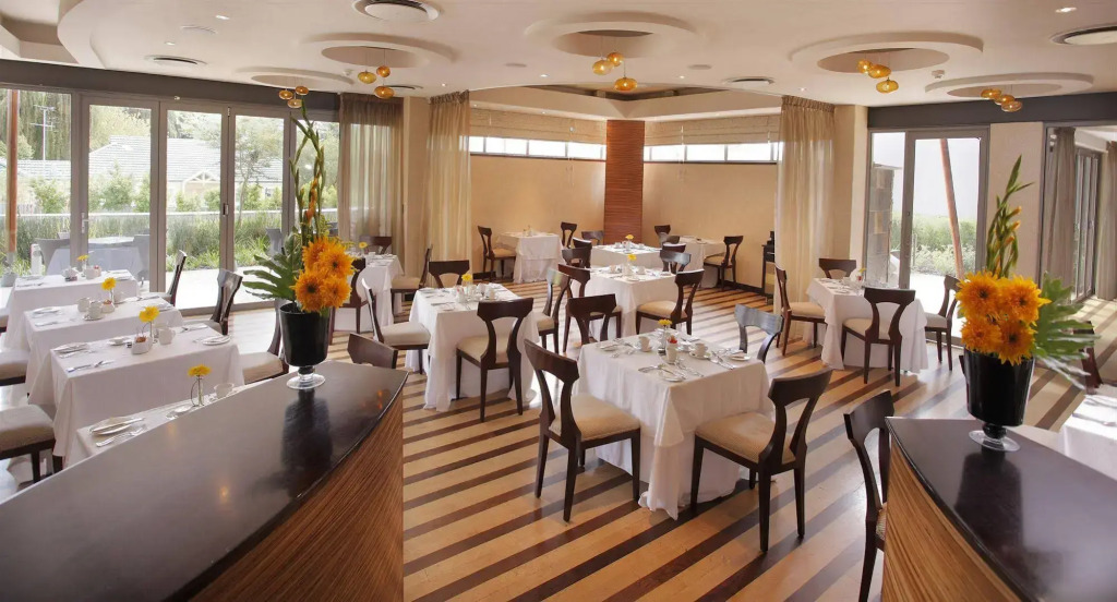 Seven Villa Hotel & Spa