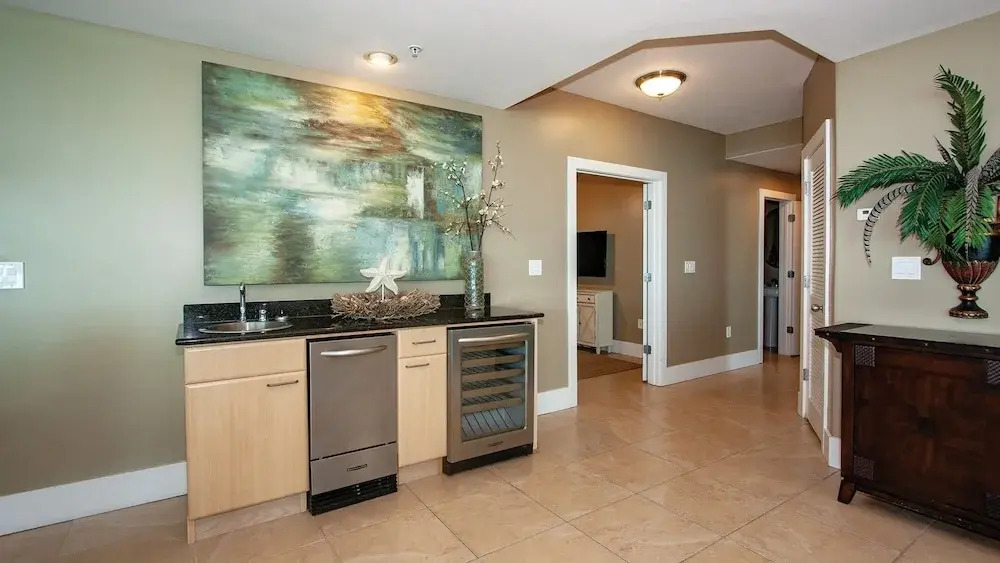 Three Bedroom With Sweeping Views - Unit Crc0607