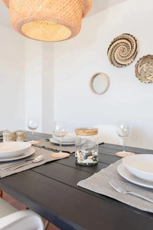 Liiiving in Matosinhos - Seaside Balcony Apartment