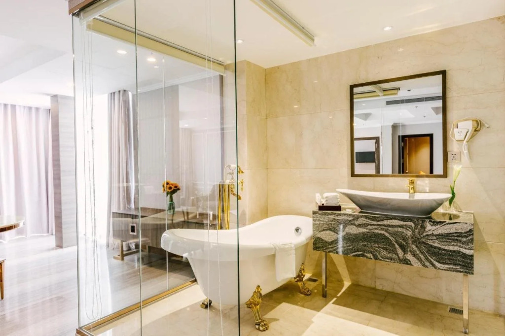 Winsuites Saigon Hotel - Complimentary Afternoon Tea & Refreshments
