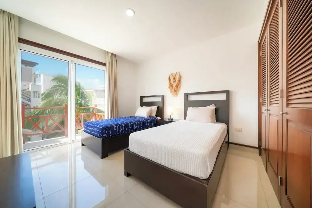 Modern 3 BR Condo in PDC - Muuyal 304