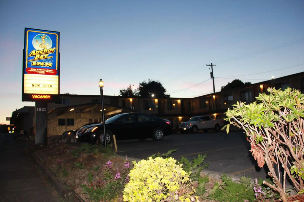 Anchor Bay Inn near Winchester Bay