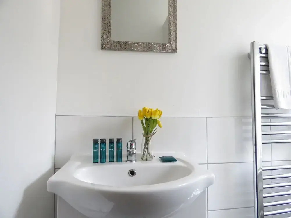 Tudors eSuites Coventry Townhouse Private Garden Free Parking