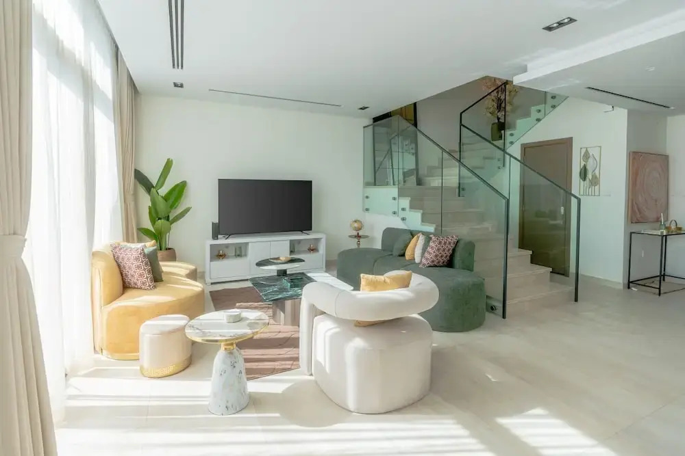 Luxury townhouse in Al Danah Bay