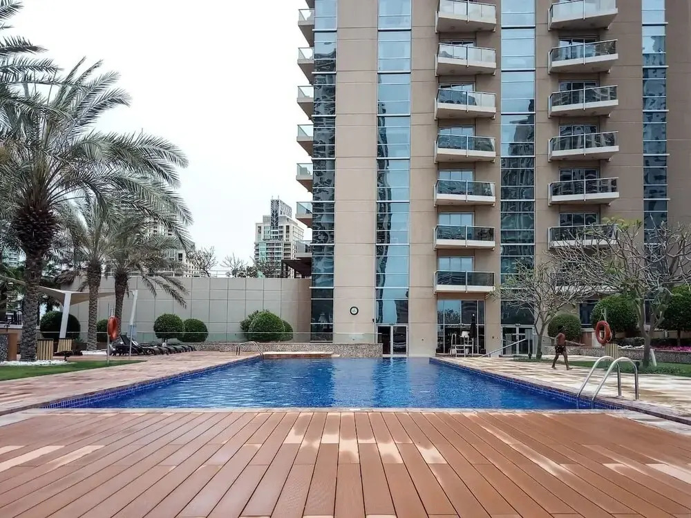 Chic and Stunning 2BR With Dubai Marina Views!