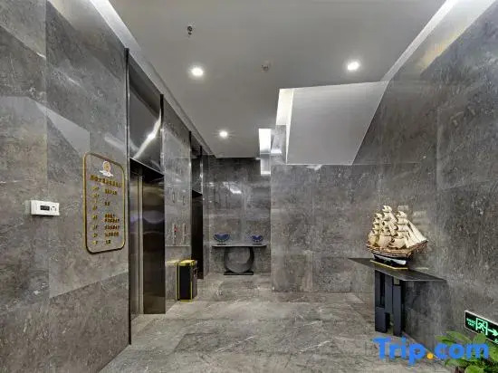 Yitai Hotel