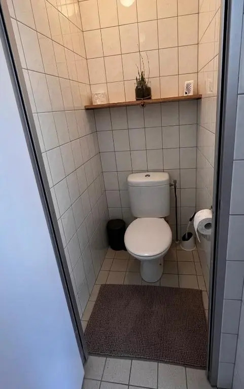 Fijne plek met eigen bos 2000m2 en GRATIS linnen en handdoeken
