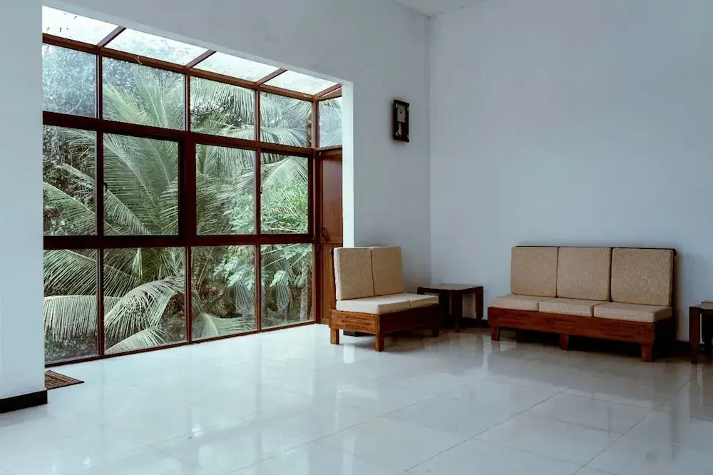 Lake wind villa