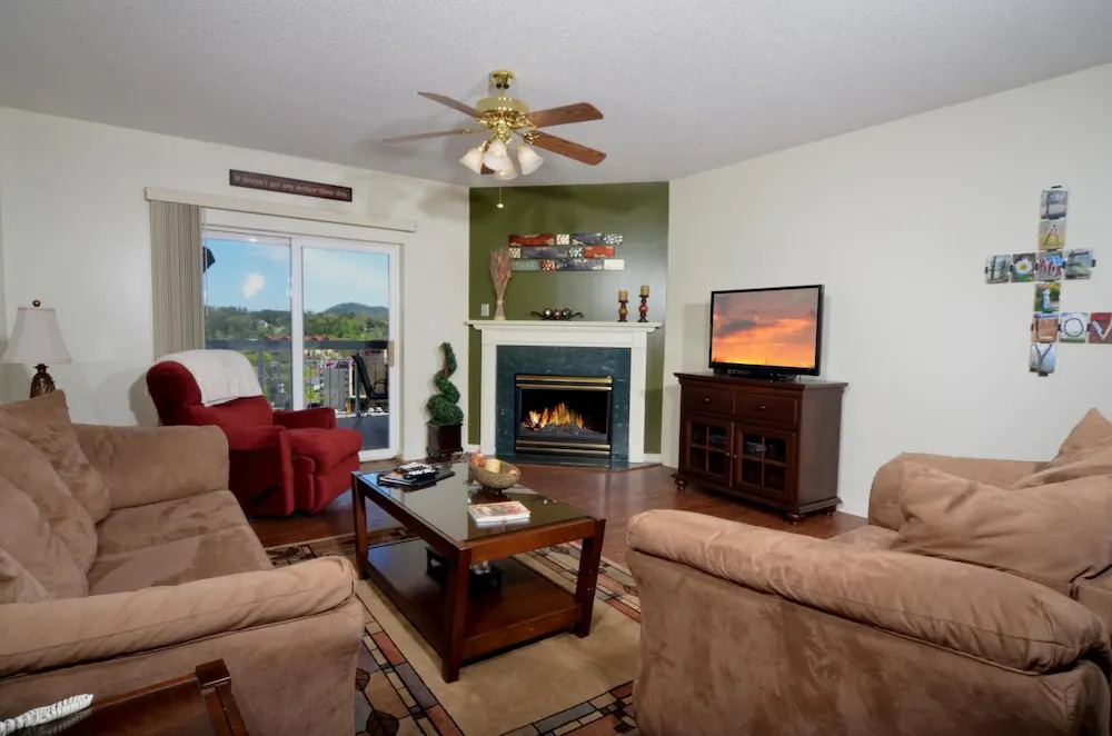 Whispering Pines 133