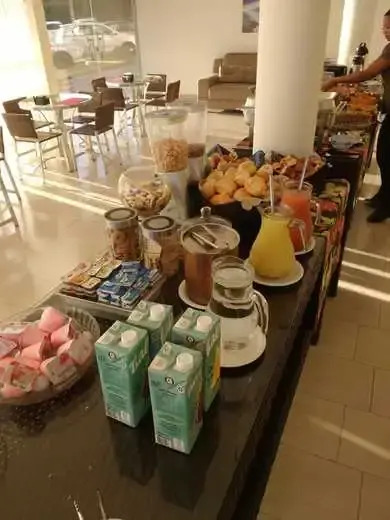 Hotel Pit Stop